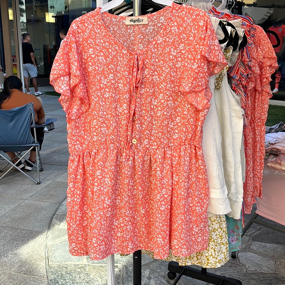 Floral print blouse